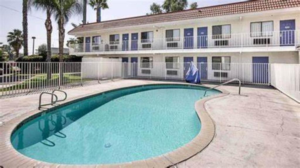 Studio 6 Lake Elsinore, Ca Exterior foto
